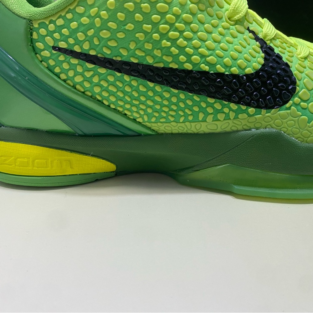 Nike Kobe 6 Grinches Protro Green - image 4